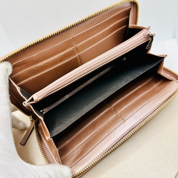 EUC Gucci Microguccissima Metallic Rose Gold Patent Leather Zip Around Wallet - Picture 14 of 17